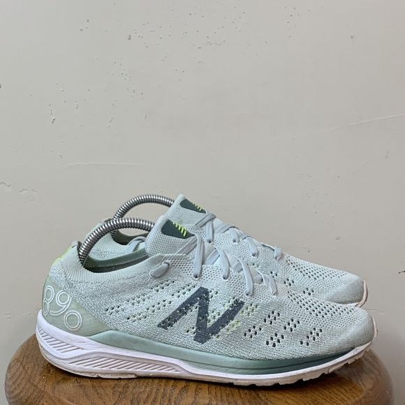 New Balance Women’s 890 V7 W890BG7 Mint Green & White Running Shoes Size 9.5 - Picture 1 of 7